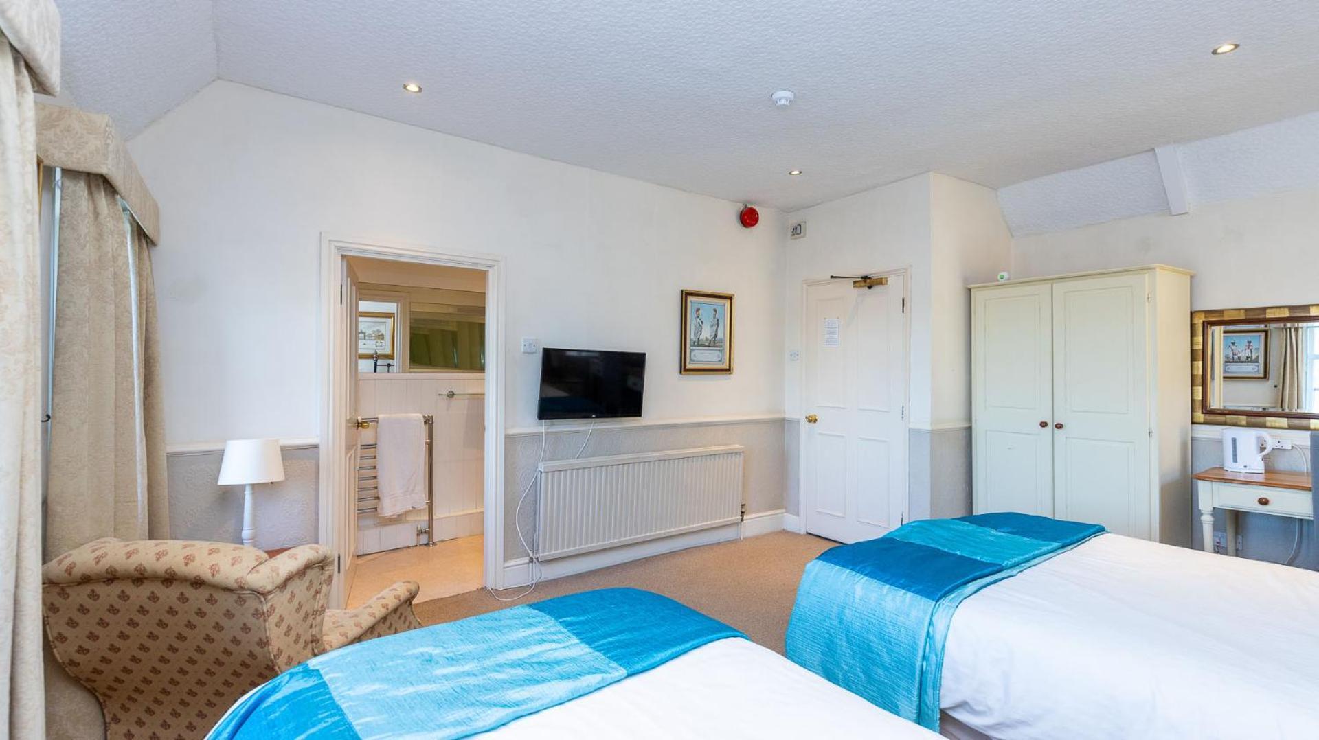 The Sibson Inn Hotel Water Newton Esterno foto