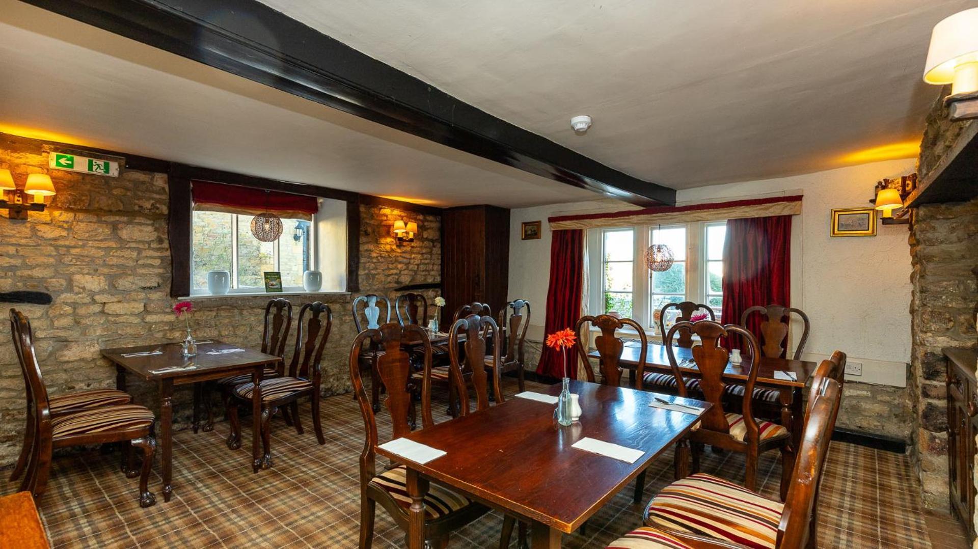 The Sibson Inn Hotel Water Newton Esterno foto