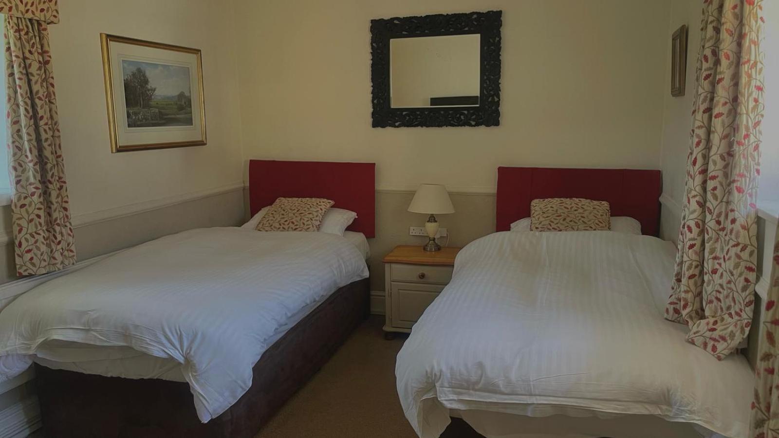 The Sibson Inn Hotel Water Newton Esterno foto