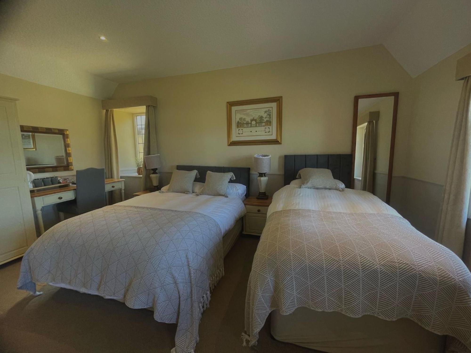 The Sibson Inn Hotel Water Newton Esterno foto